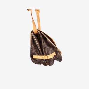 Louis Vuitton Saumur 35 in Monogram Canvas (Contact to Enquire)