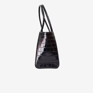 Chanel 26S Matthieu Blazy Crocodile-Embossed Shopping Tote in Black Calfskin with Gold Hardware (Contact to Enquire)