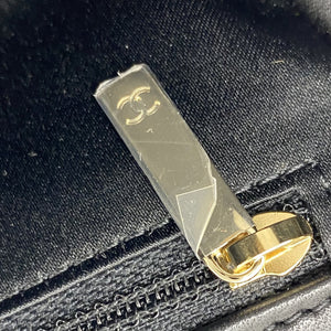 Pearly Mini Classic Flap Bag