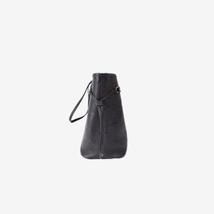 Louis Vuitton Neverfull MM in Black Leather with Gold Hardware