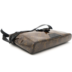 Men’s Fall Winter 2018 Collection Monogram Messenger Bag