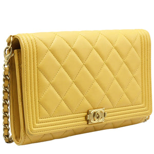 Boy Wallet On Chain