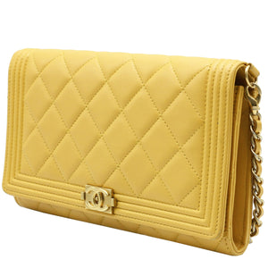 Boy Wallet On Chain
