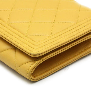 Boy Wallet On Chain