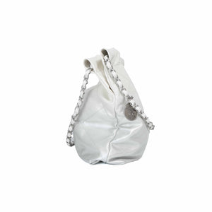 Chanel 22 Bag in White Calfskin Leather with Palladium Hardware (Contact to Enquire)