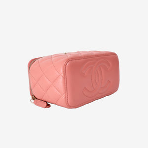 Chanel Quilted Top Handle Vanity Case in Pink Lambskin with Gold Hardware (Contact to Enquire)