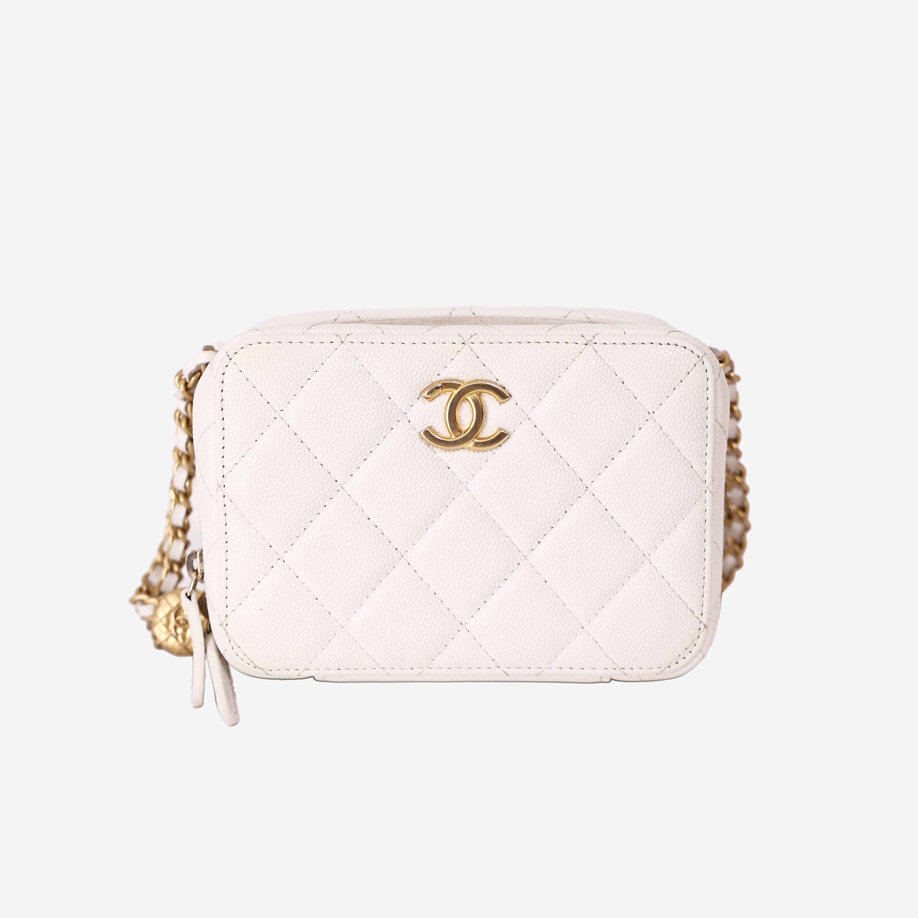 Chanel Twist Your Buttons Clutch with Chain in White Caviar Leather with Gold Hardware (Contact to Enquire)