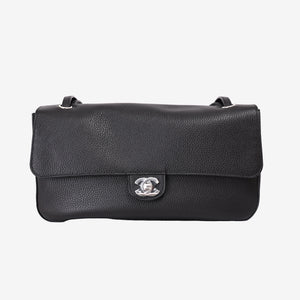 Chanel 26S Matthieu Blazy Maxi Flap Bag in Black Grained Calfskin Leather with Silver Hardware (Contact to Enquire)