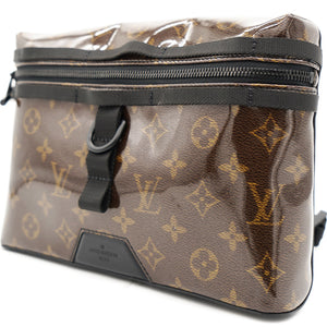 Men’s Fall Winter 2018 Collection Monogram Messenger Bag