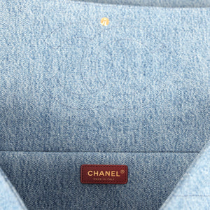 Chanel Maxi 