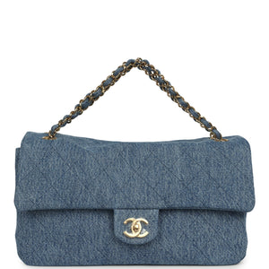 Chanel Maxi 