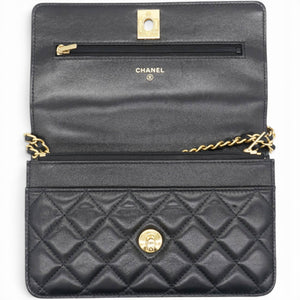 Black Quilted Leather Trendy CC Wallet On Chain