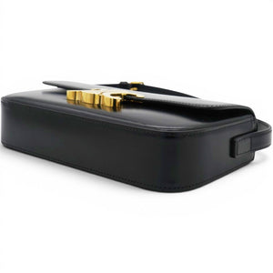 Triomphe Shoulder Bag Black