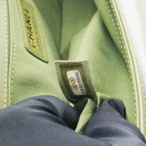 Lambskin Medium Leboy Flap Green