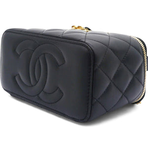 Lambskin Quilted Sweet Camellia Small Vanity Case With Chain Black