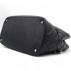 Caviar Quilted CC Timeless Soft Tote Black