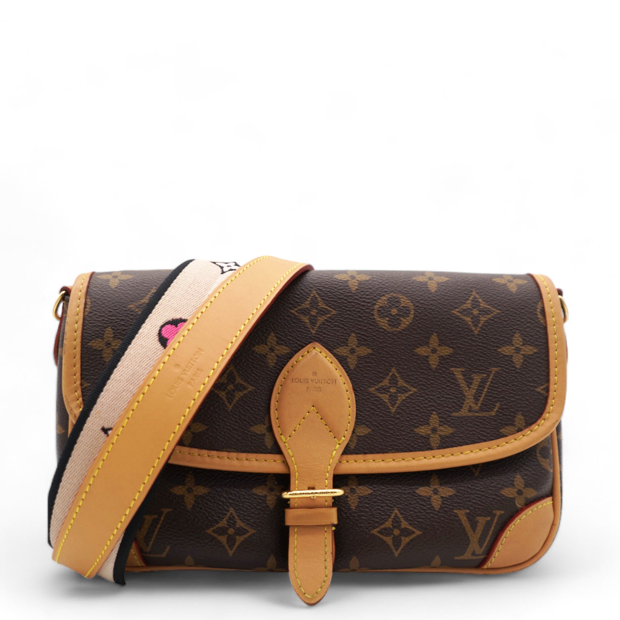 Monogram Diane Black