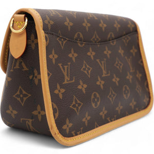 Monogram Diane Black
