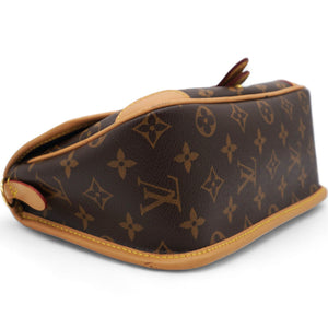 Monogram Diane Black