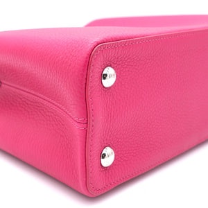 Fushia Taurillon Leather Capucines MM Bag