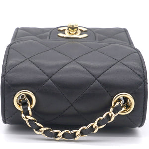 Lambskin Quilted Small Vertical Flap with Chain Black