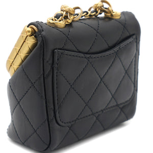 Kiss lock Clasp Bag Lambskin Black