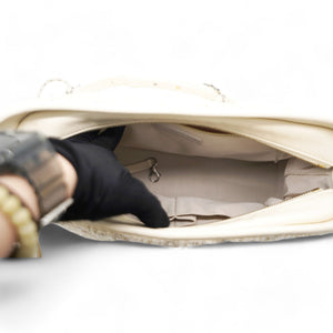 Tweed Calfskin Quilted Medium Gabrielle Hobo White