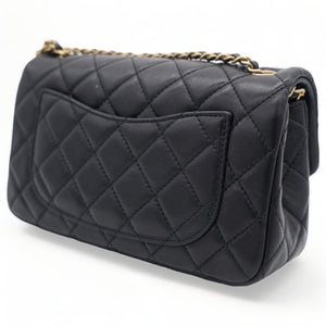 Lambskin Quilted Mini Pearl Crush Rectangular Flap Black