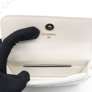 Calfskin Quilted Pearl Mini Wallet On Chain WOC White