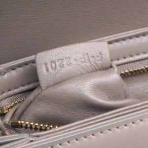 Shiny Leather Triomphe Pebble Teen