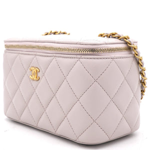 Lambskin Quilted Pearl Crush Small Vanity Case With Chain Lilac