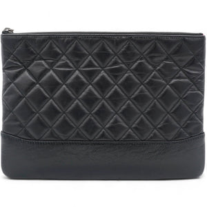 Aged Calfskin Quilted Medium Gabrielle Cosmetic Case Black