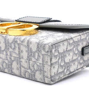 30 Montaigne Box Bag Gray Dior Oblique Jacquard