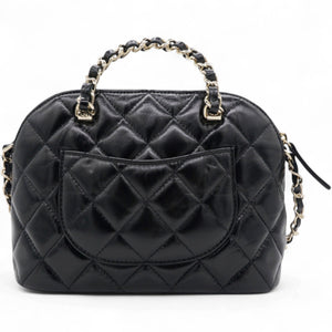 Shiny Lambskin Quilted Shiny Coco Clutch With Chain Black