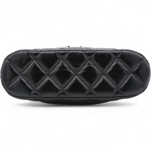 Shiny Lambskin Quilted Shiny Coco Clutch With Chain Black