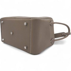 Taurillon Clemence Lindy 26 Etoupe