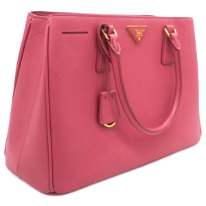 Saffiano Lux Medium Galleria Tote Fuschia