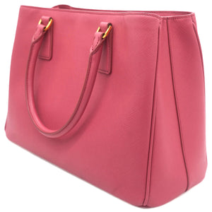 Saffiano Lux Medium Galleria Tote Fuschia