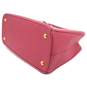 Saffiano Lux Medium Galleria Tote Fuschia