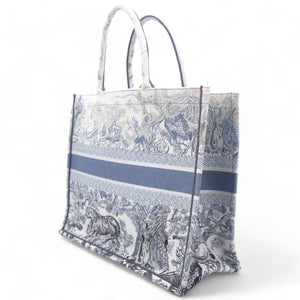 Gradient Blue Toile de Jouy Large Dior Book Tote