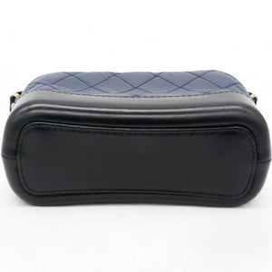 Aged Calfskin Quilted Small Gabrielle Hobo Navy Black