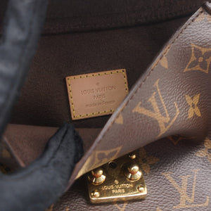 Monogram Canvas Metis Hobo