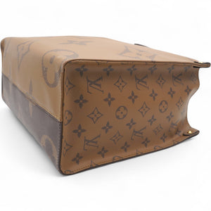 Reverse Monogram Onthego MM