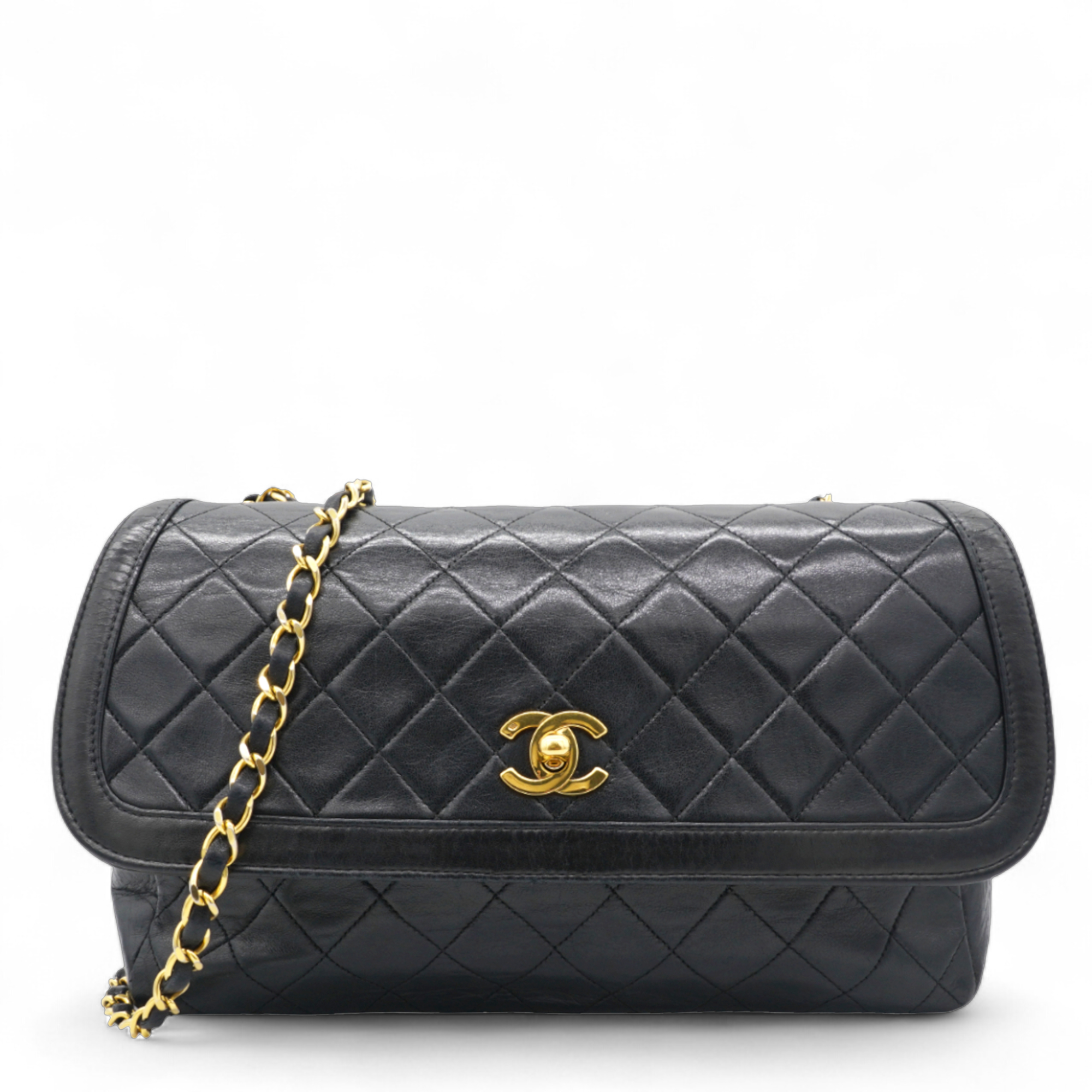 Matelasse Shoulder Bag Black