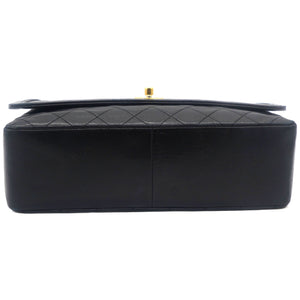 Vintage Lambskin Quilted Medium Single Flap Shoulder Bag Black