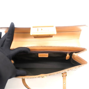 Street chic Shoulder Bag