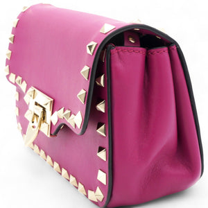 Vitello Rockstud Flap Saddle Crossbody Bag Fuxia Mini