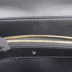 Classique 16 Handle bag in Satinated Calfskin Black