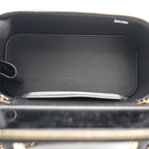 Lambskin Quilted Small Top Handle Vanity Case With Chain Black