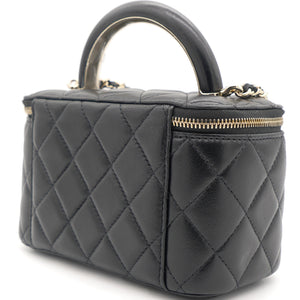Lambskin Quilted Small Top Handle Vanity Case With Chain Black
